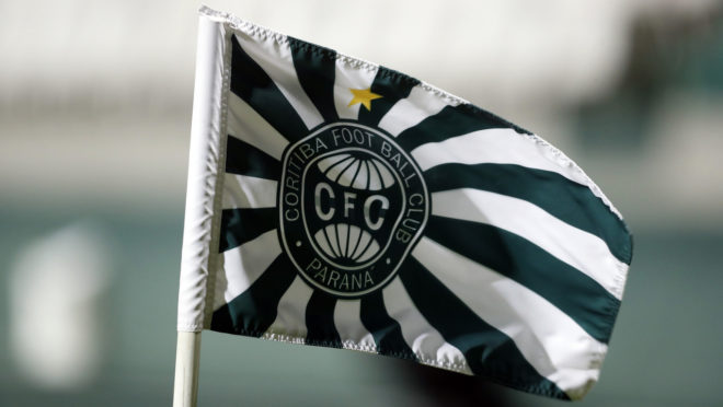 Bandeira do Coritiba, O Símbolo de Orgulho e Paixão que Une uma Nação Alviverde